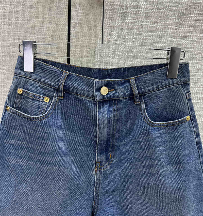 Va1e*ntin0 denim shorts cheap replica designer clothes