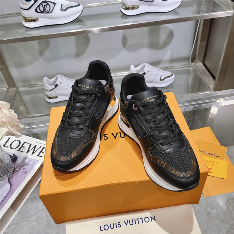 l0vis Vvtt0n lv run away sneakers in black