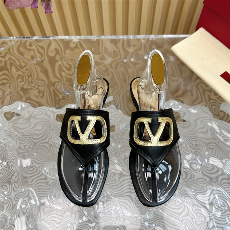 va1e*ntin0 hollow logo slippers Marg*e1a replica shoes