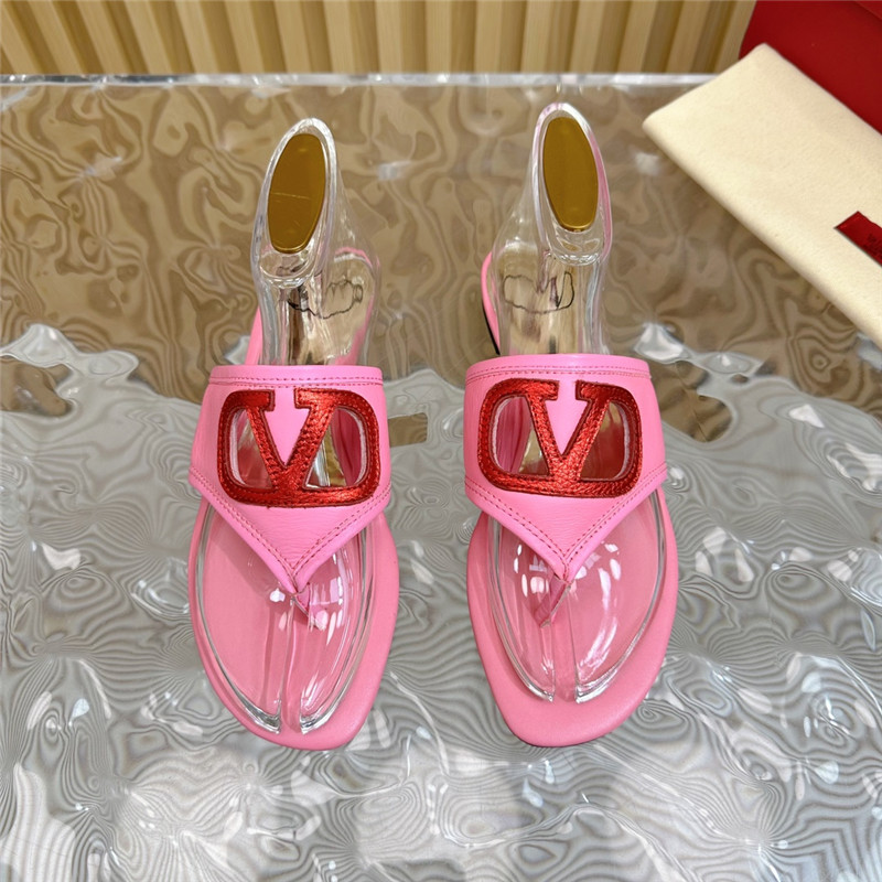 va1e*ntin0 hollow logo slippers Marg*e1a replica shoes