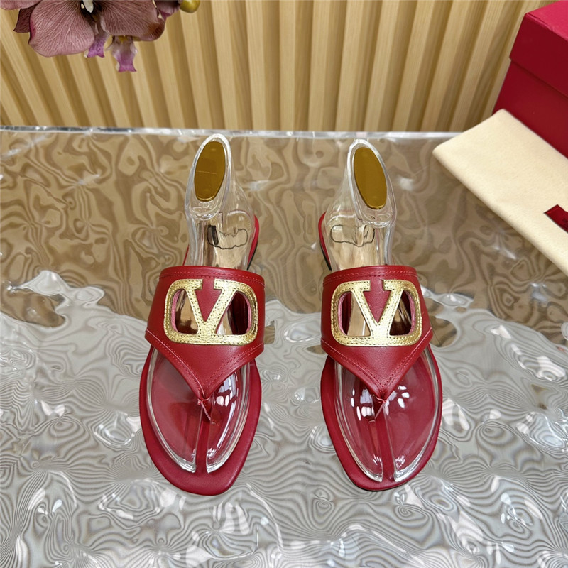 va1e*ntin0 hollow logo slippers Marg*e1a replica shoes