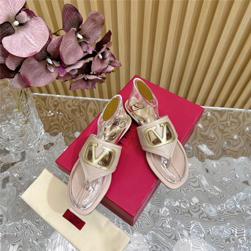 va1e*ntin0 hollow logo slippers Marg*e1a replica shoes