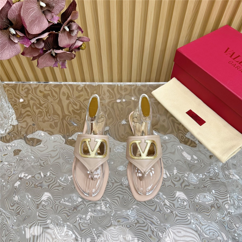 va1e*ntin0 hollow logo slippers Marg*e1a replica shoes