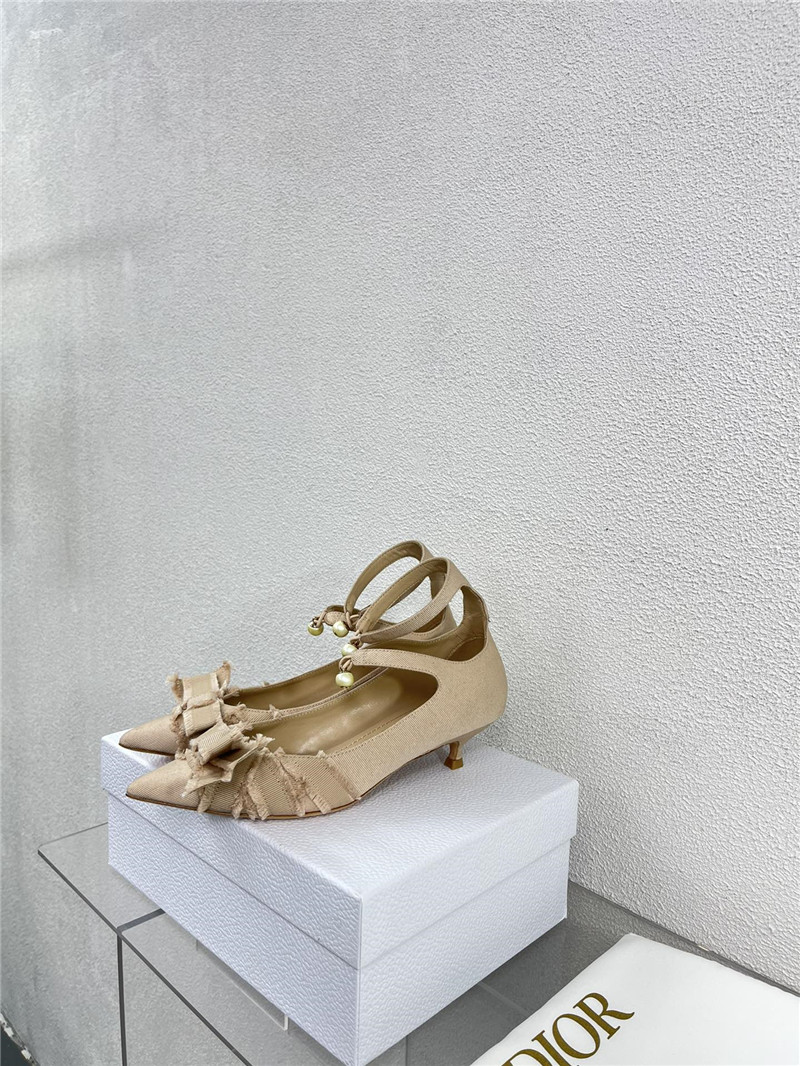 D10r bow cd embroidery series sandals best replica shoes website