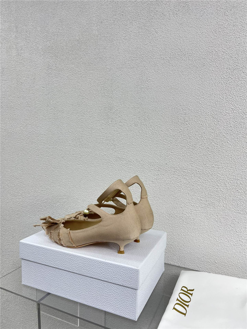 D10r bow cd embroidery series sandals best replica shoes website