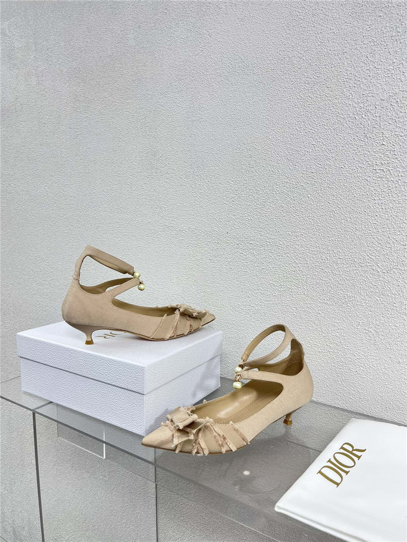 D10r bow cd embroidery series sandals best replica shoes website