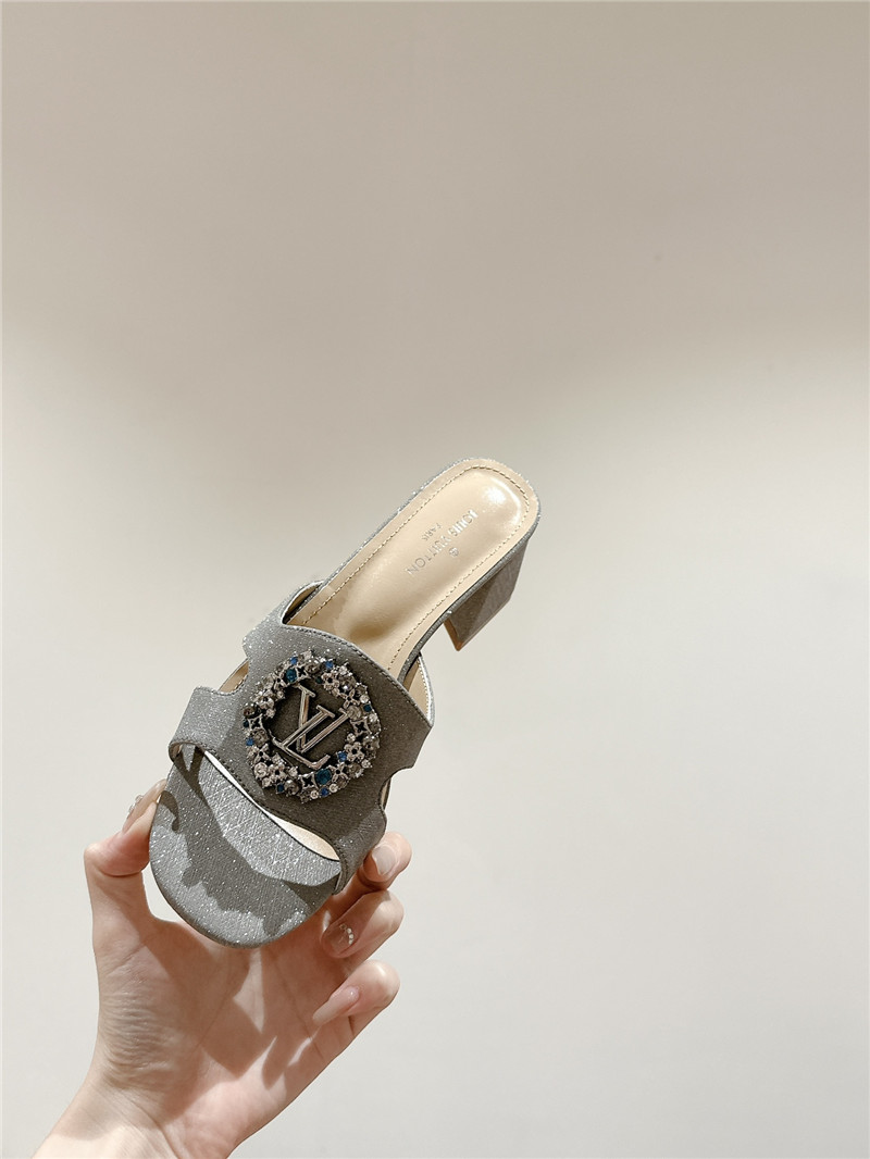 l0vis vvtt0n lv thick heel sandals ma1s0n Marg*e1a replica shoes