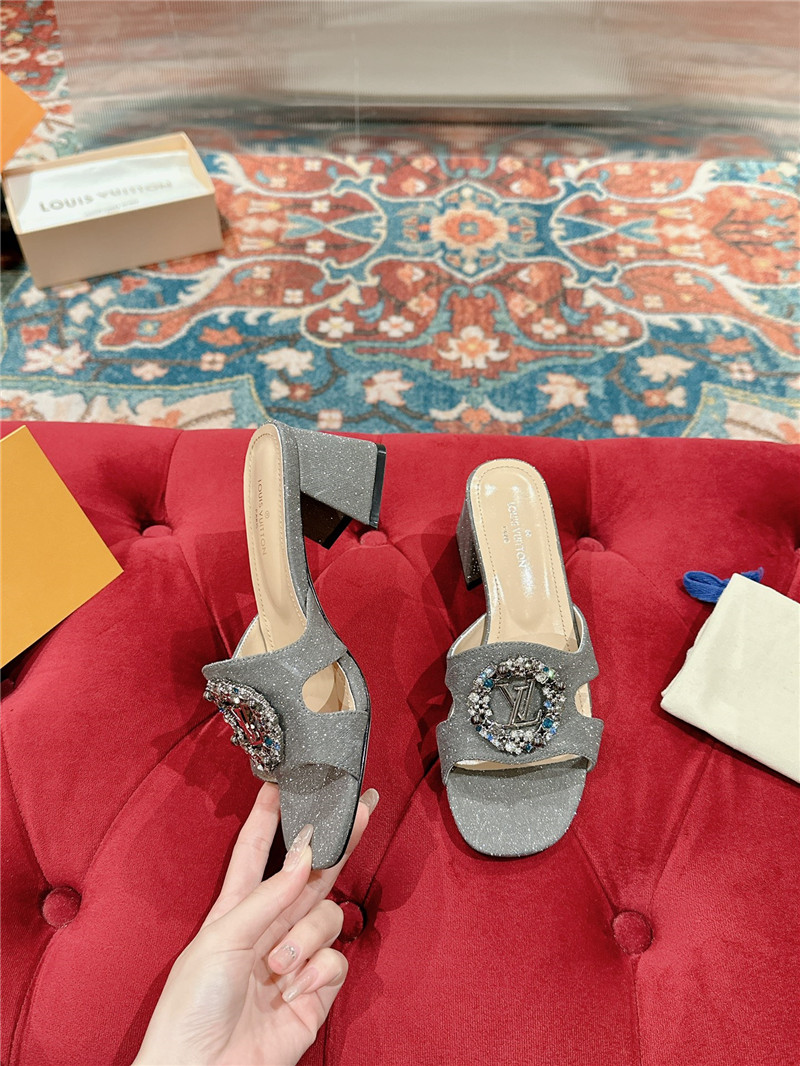 l0vis vvtt0n lv thick heel sandals ma1s0n Marg*e1a replica shoes