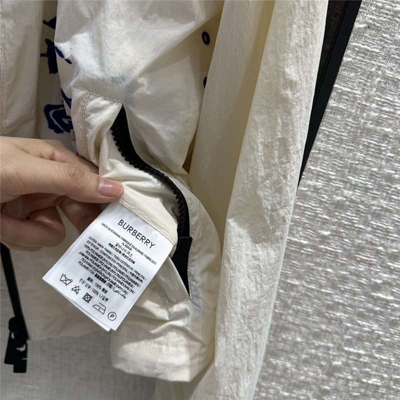 Bv*b*rry lightweight sun protection jacket replica d&g clothing