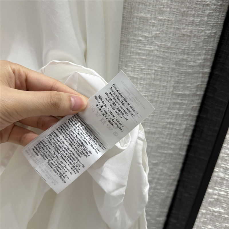 Va1e*ntin0 embroidered cotton poplin midi dress