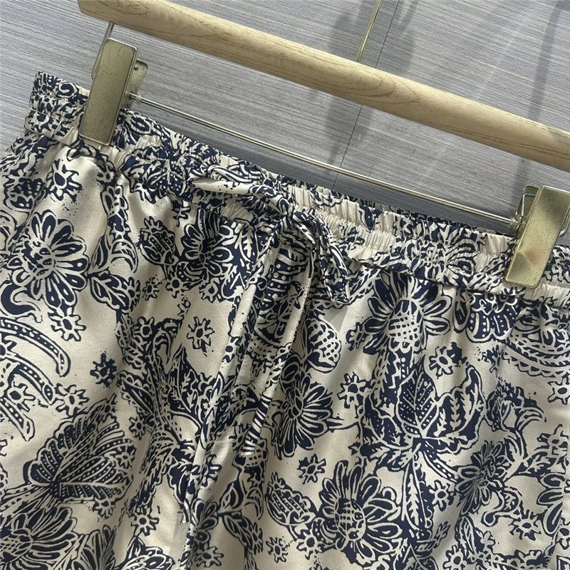 L0r0 P1ana oil painting flowers mulberry silk shorts replica clothes