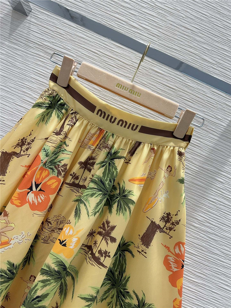 M1um1u new skirt cheap replica designer clothes