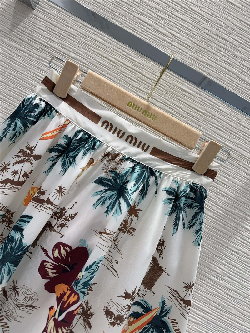 M1um1u new skirt cheap replica designer clothes