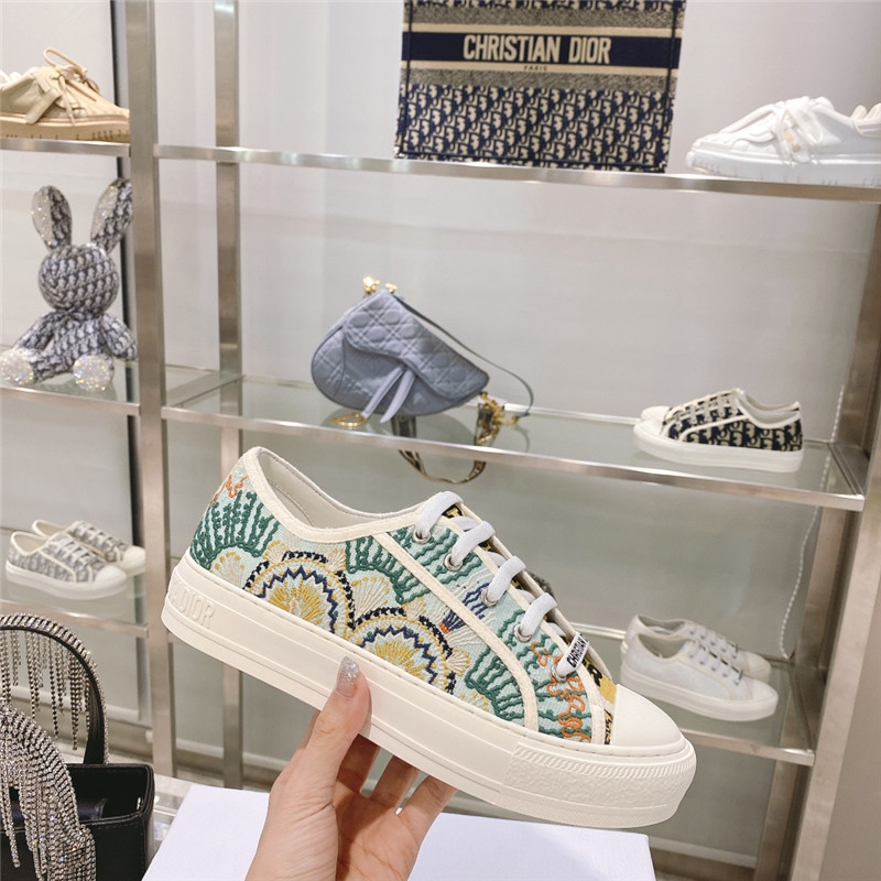 D10r walk’n sneakers women