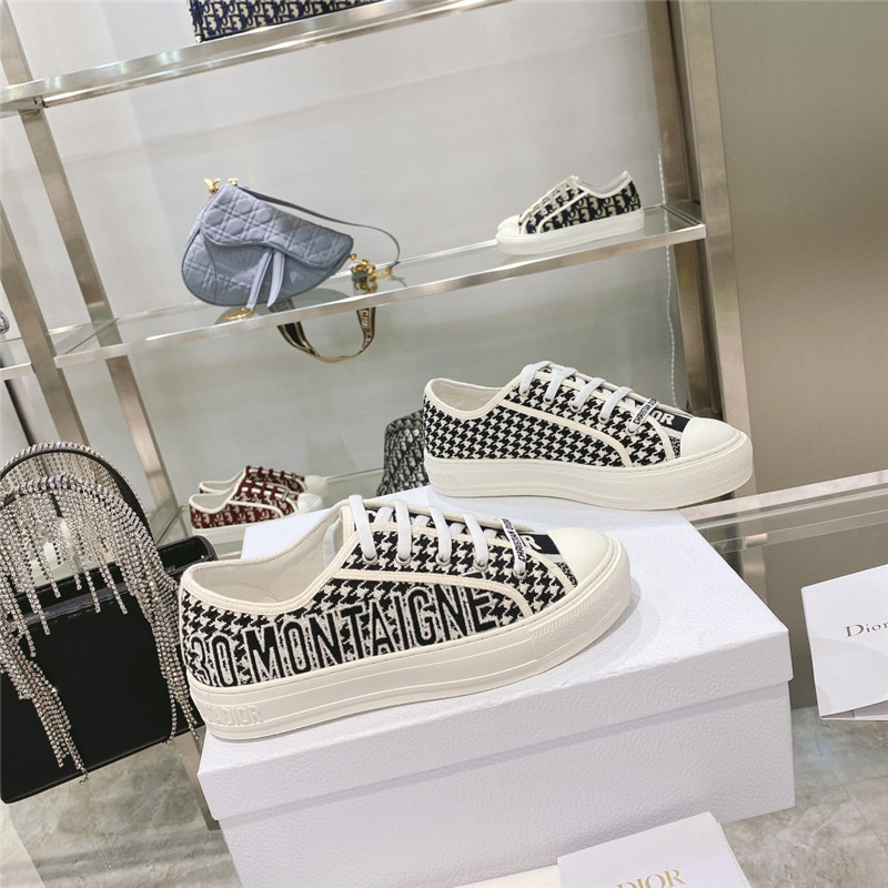 D10r canvas walk’n sneakers