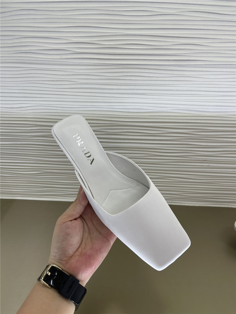 Pra*a genuine leather injection logo and semi-trail replica shoes