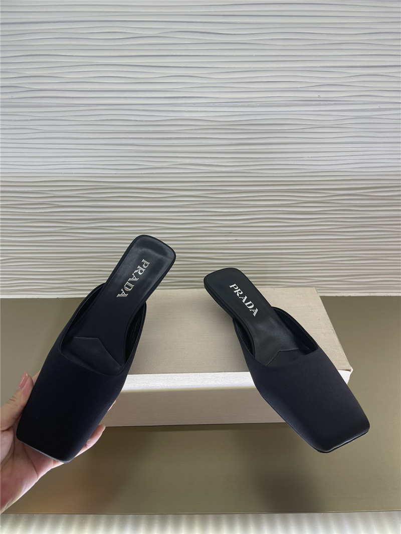 Pra*a genuine leather injection logo and semi-trail replica shoes