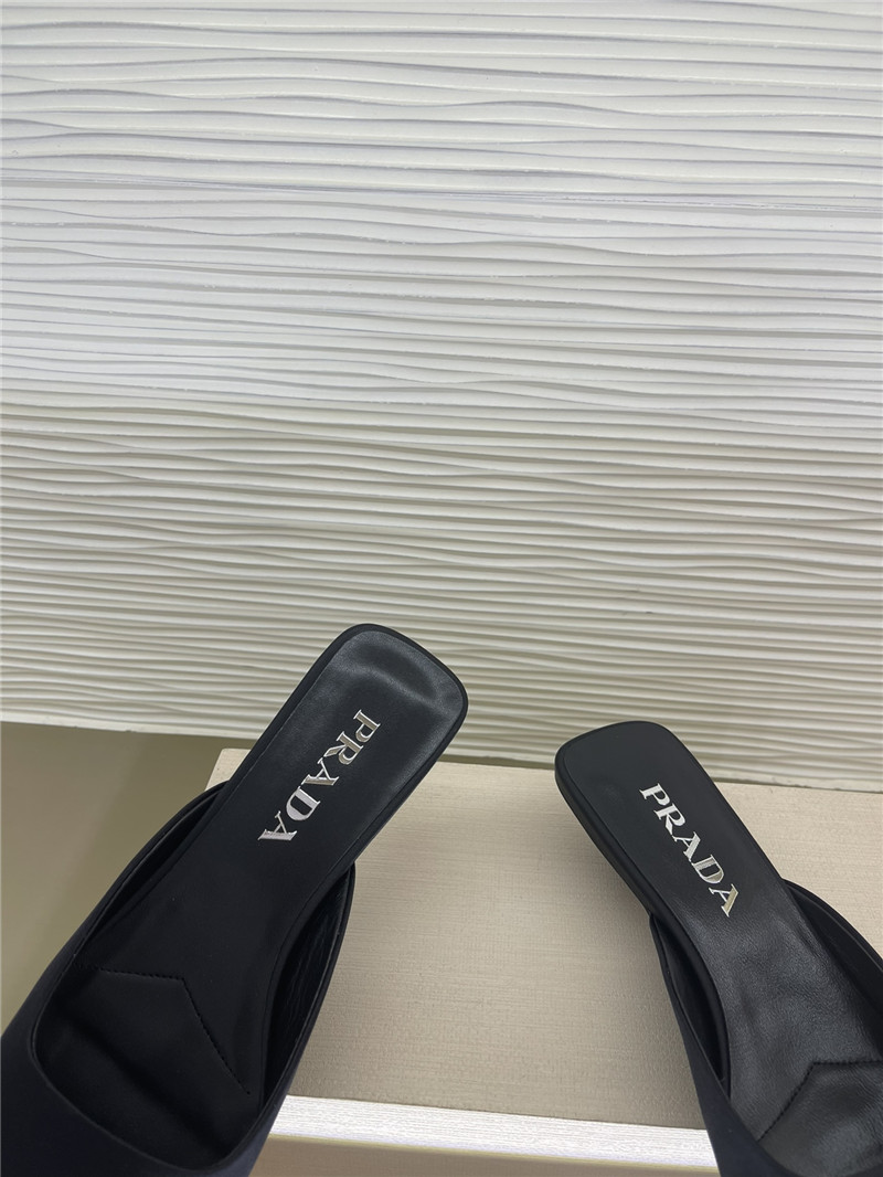 Pra*a genuine leather injection logo and semi-trail replica shoes