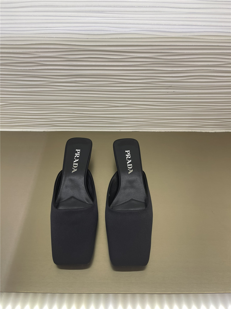 Pra*a genuine leather injection logo and semi-trail replica shoes