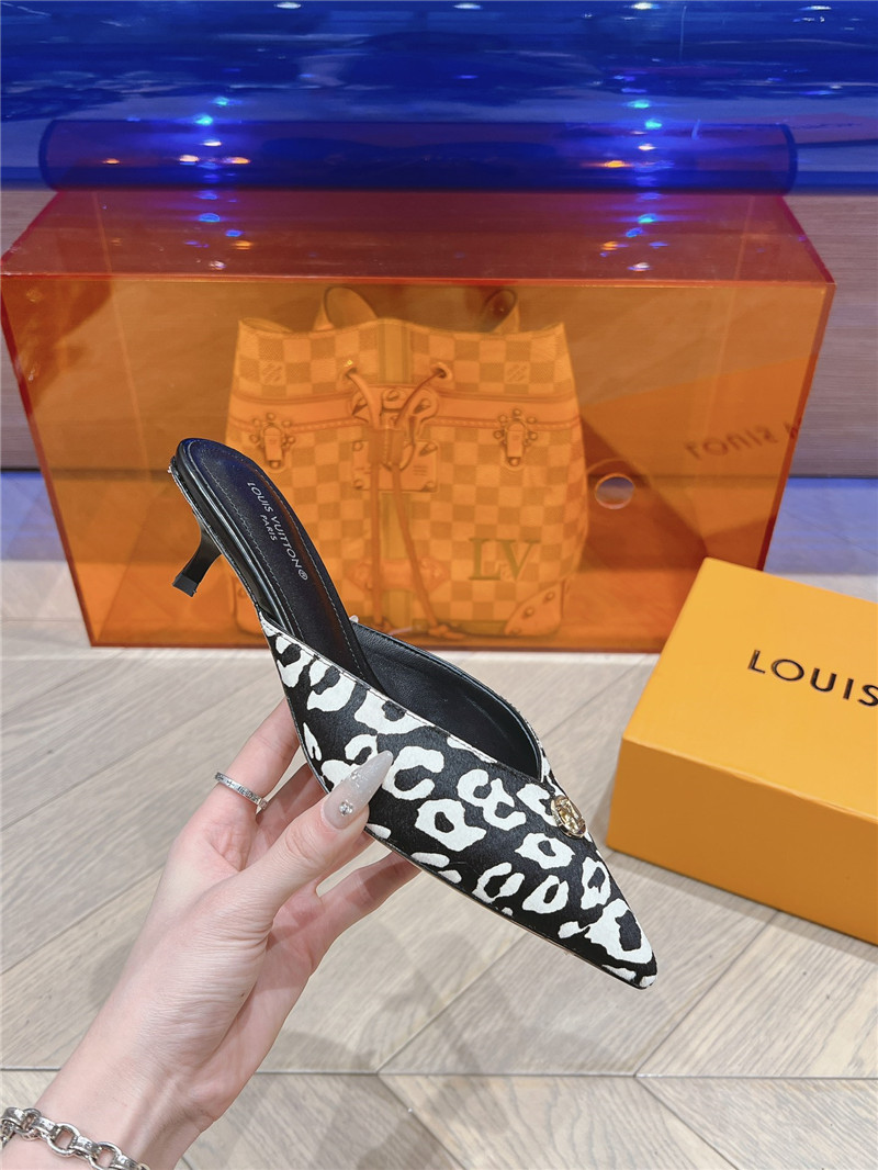 l0vis Vvtt0n lv pointed toe high heel sandals replica shoes