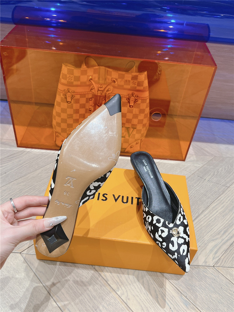 l0vis Vvtt0n lv pointed toe high heel sandals replica shoes
