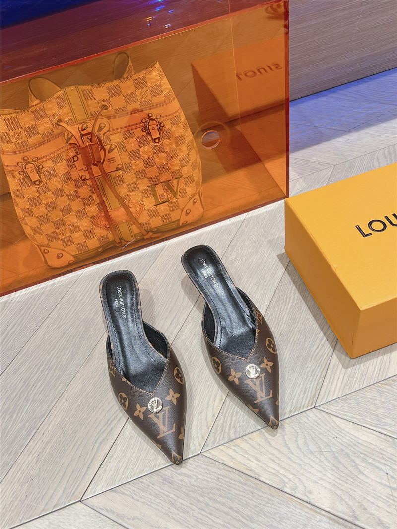 l0vis Vvtt0n lv pointed toe high heel sandals replica shoes