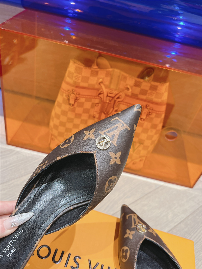 l0vis Vvtt0n lv pointed toe high heel sandals replica shoes