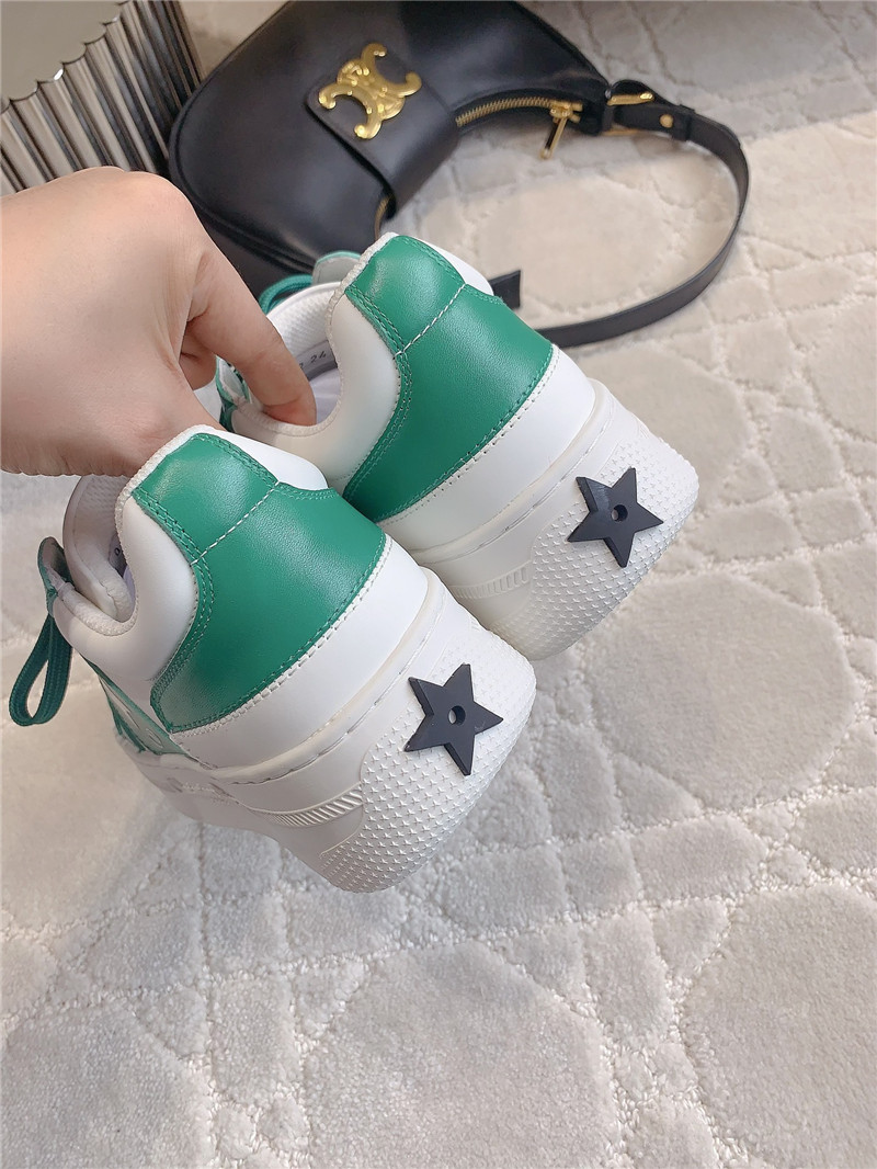 D10r platform green sneakers