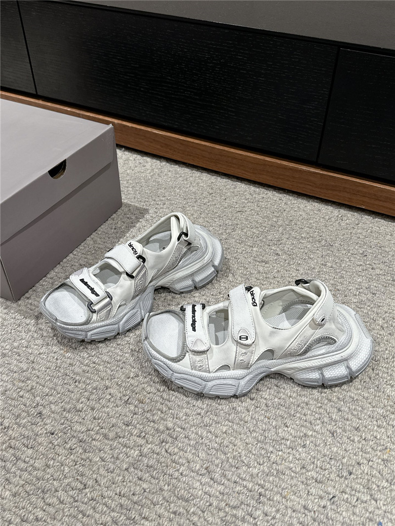 Ba1en*iaga beach sandals replica designer shoes