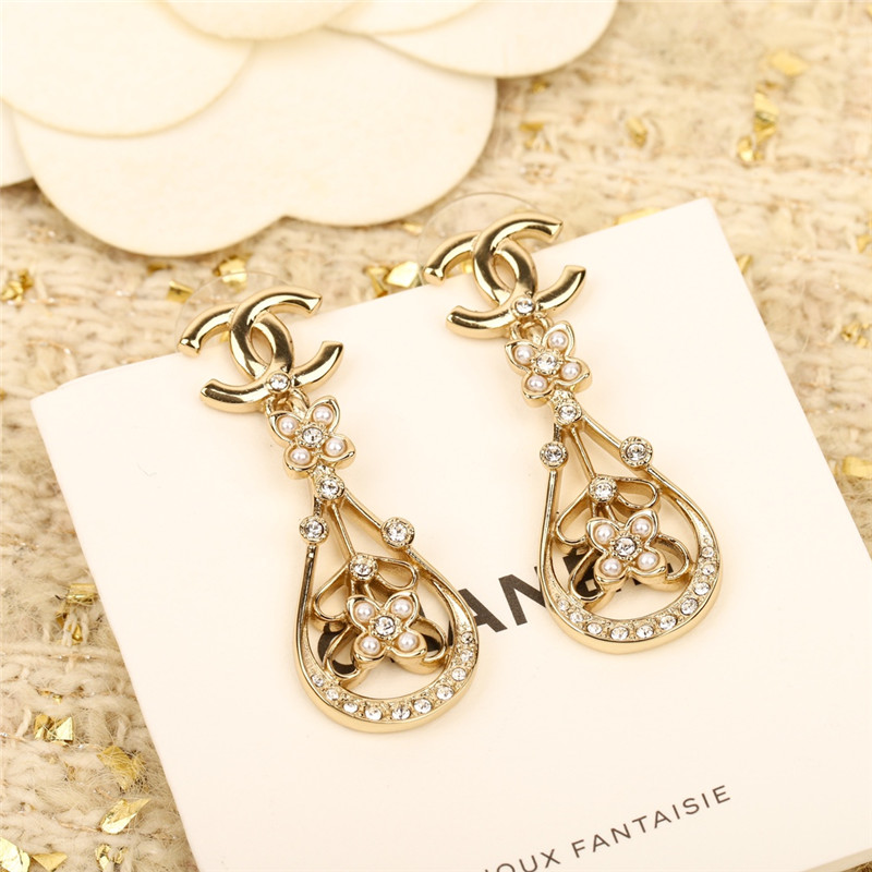 Ch**el small flower double c earrings