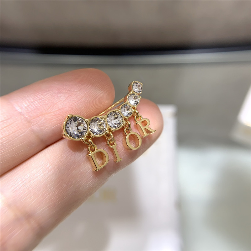 D10r left and right letter earrings