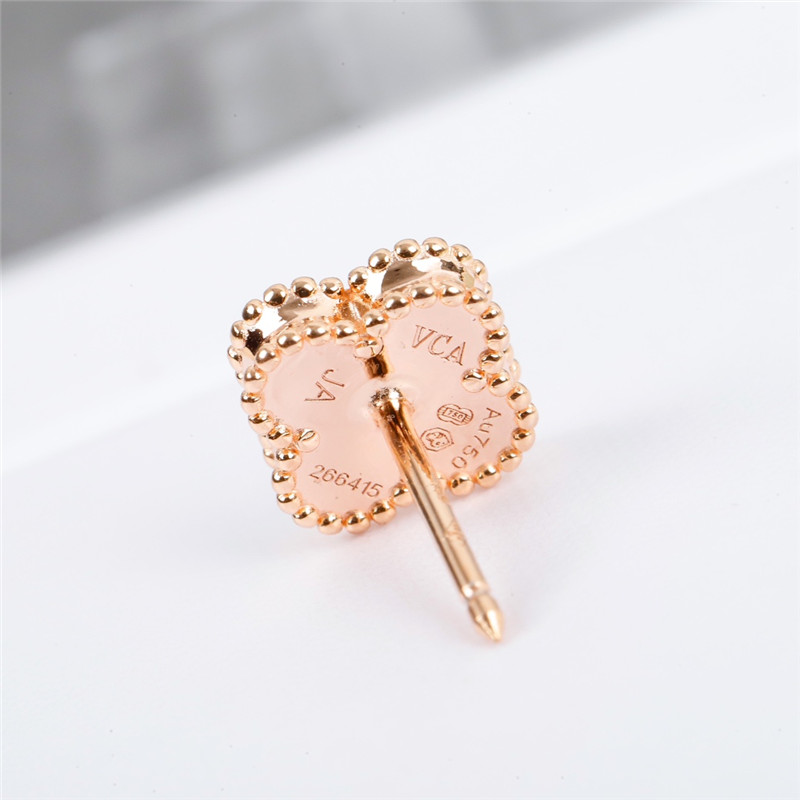 M1um1u single flower earrings