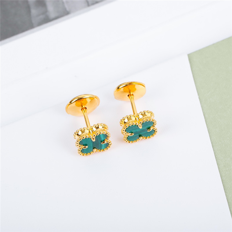 M1um1u single flower earrings