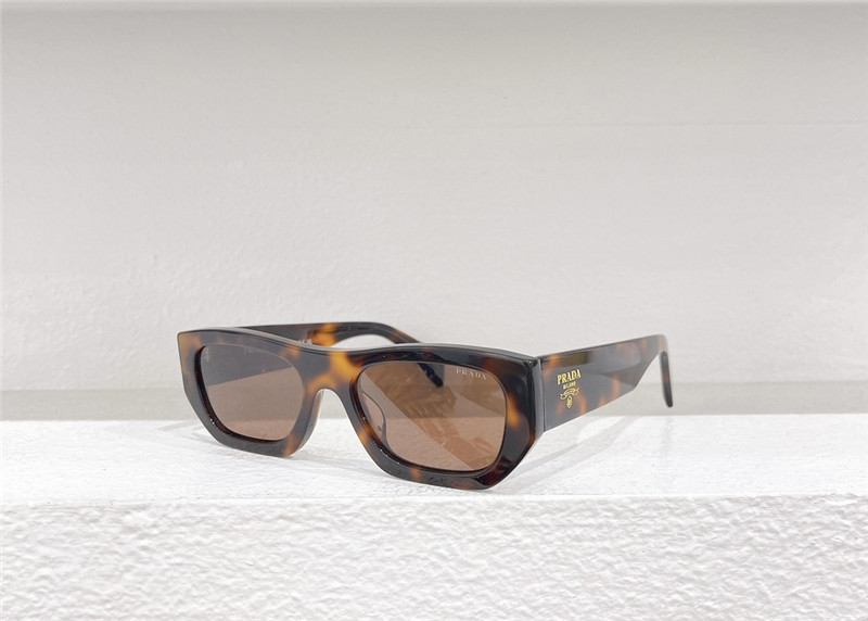 Pra*a new low-key luxury sunglasses