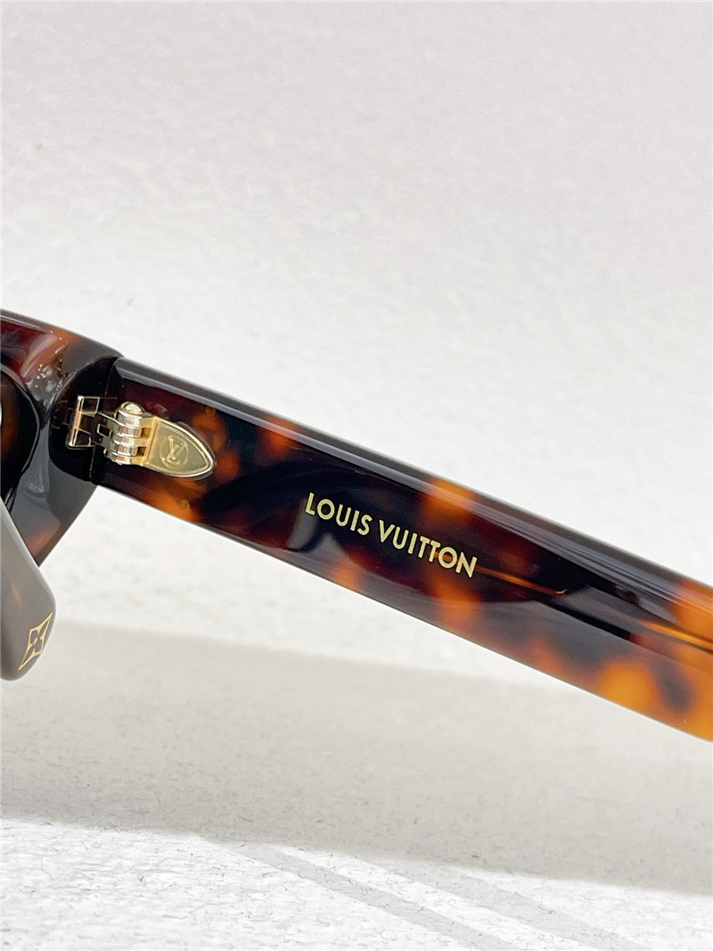 l0vis Vvtt0n lv split cat eye sunglasses