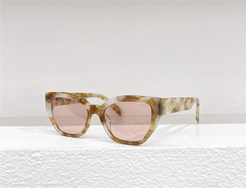 Pra*a new cat eye sunglasses