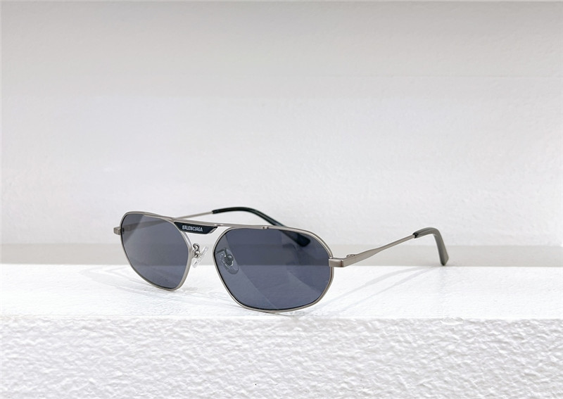 Ba1en*iaga stylish and cool sunglasses