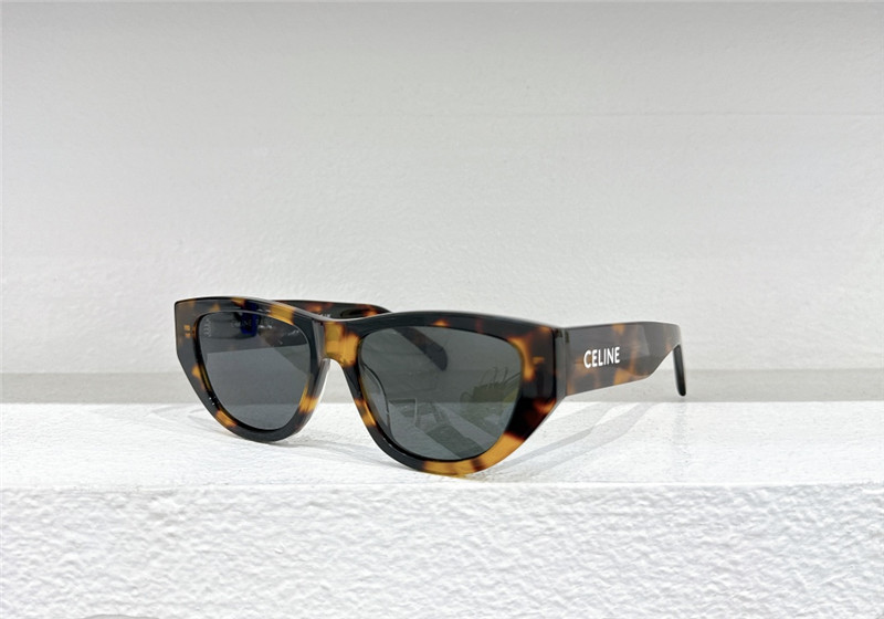 Ce1i*e fashion catwalk sunglasses