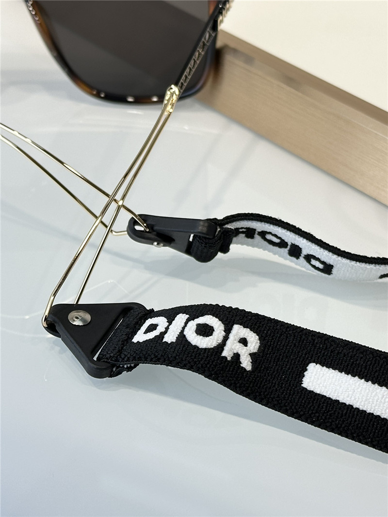 D10r fashionable luxury goggles