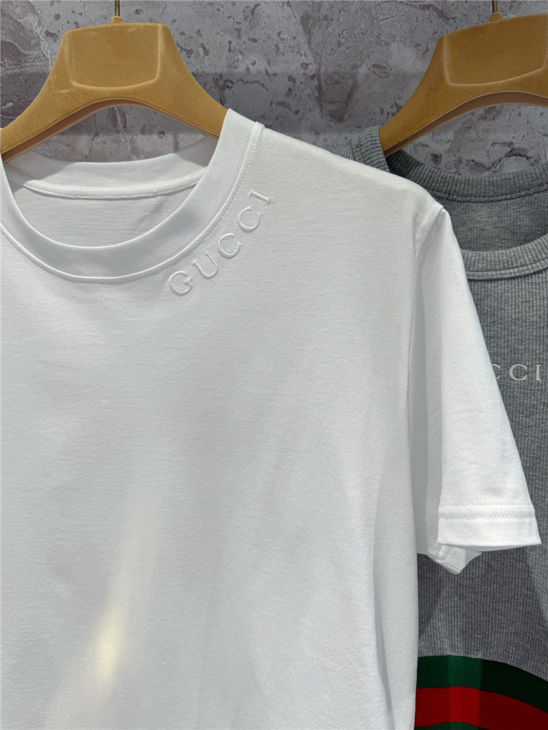 Gucci white t-shirt with embroidered neckline replicas clothes