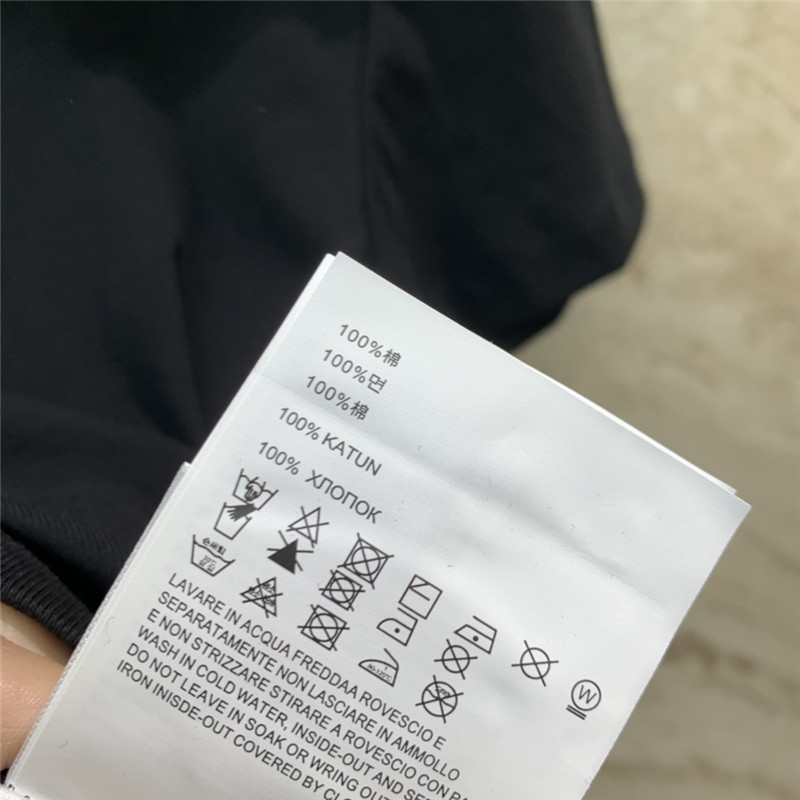 Pra*a triangle logo short sleeve t-shirt replica clothing sites