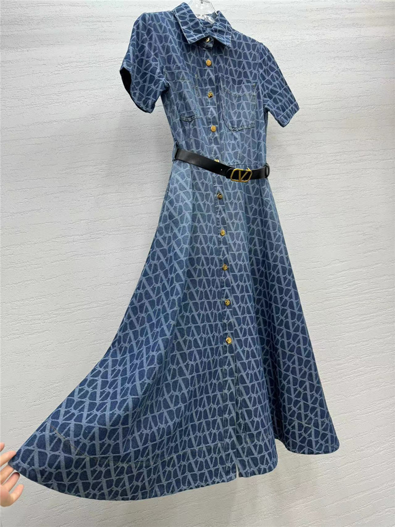 Va1e*ntin0 full skirt replica designer clothing websites