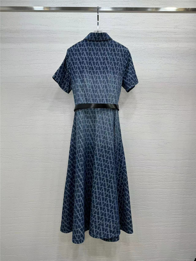 Va1e*ntin0 full skirt replica designer clothing websites