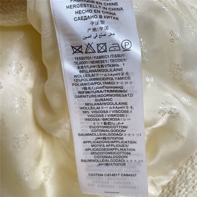 Gvc*1 white snow jacket cheap replica designer clothes