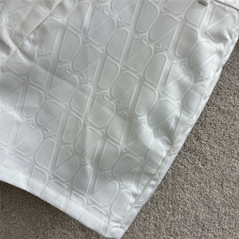 Va1e*ntin0 embroidered letter a line shorts replica clothing sites