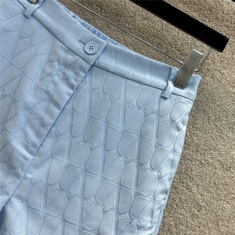 Va1e*ntin0 embroidered letter a line shorts replica clothing sites