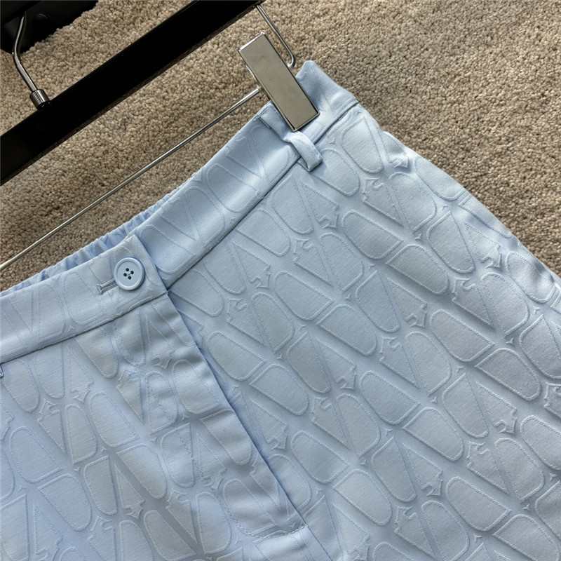 Va1e*ntin0 embroidered letter a line shorts replica clothing sites