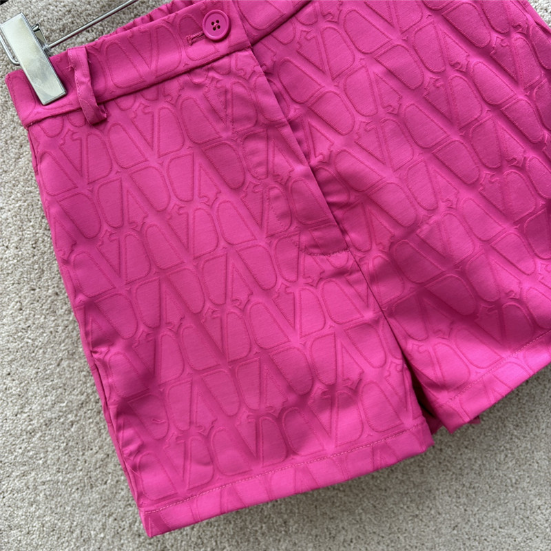 Va1e*ntin0 embroidered letter a line shorts replica clothing sites