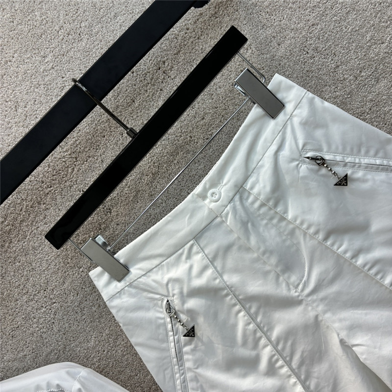 Pra*a triangle logo decorative set cheap designer replica clothes