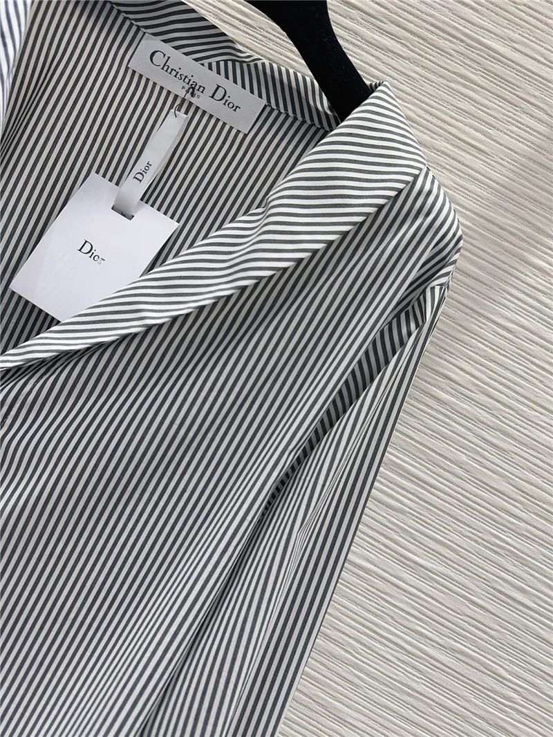 D10r striped off-shoulder shirt replica designer clothes